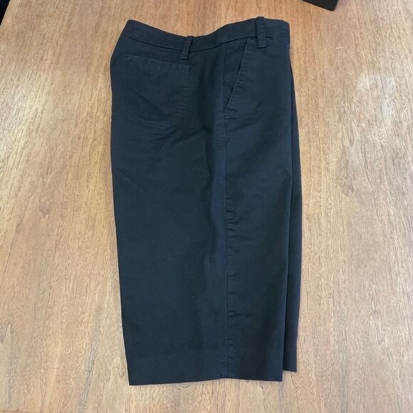 Vince Women's Casual Shorts - Black - Size 10 (32x12) - EUC - Picture 3 of 8